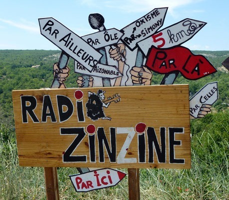 Panneau Radio Zinzine